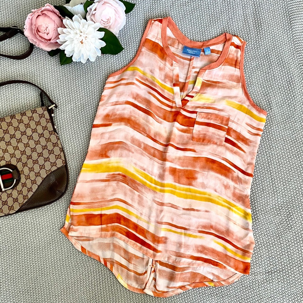 Simply Vera Sunset Tunic Sleeveless Top 3/$20